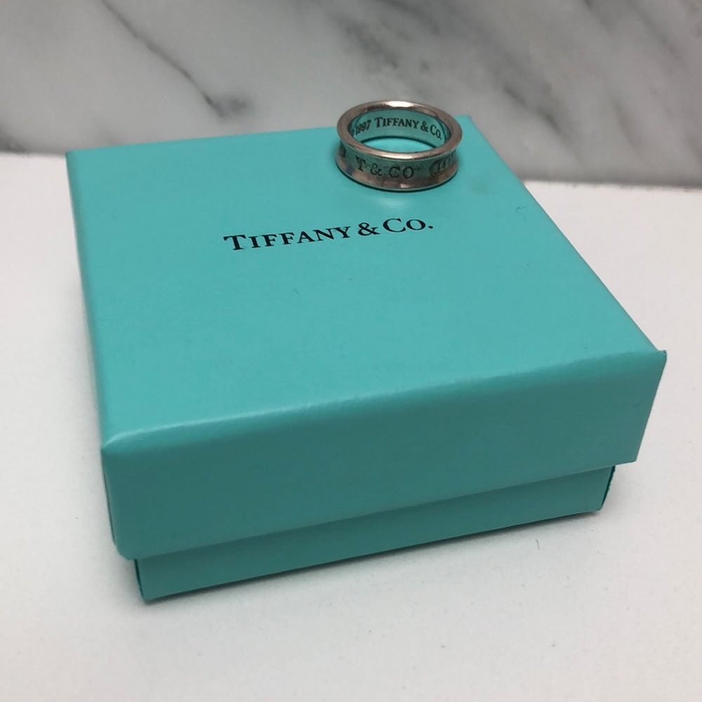 Tiffany & Co. 1837 sterling silver ring